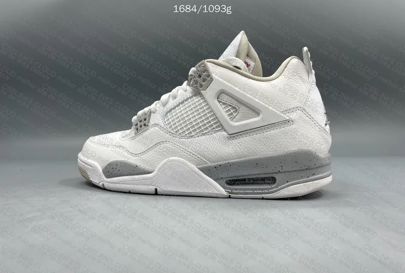 Air Jordan 4 Tech White 4