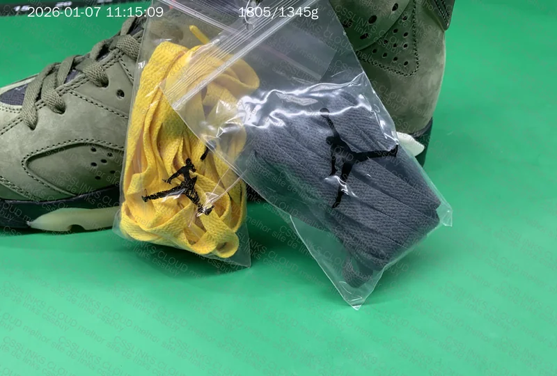 Air Jordan 6 Travis Scott 4
