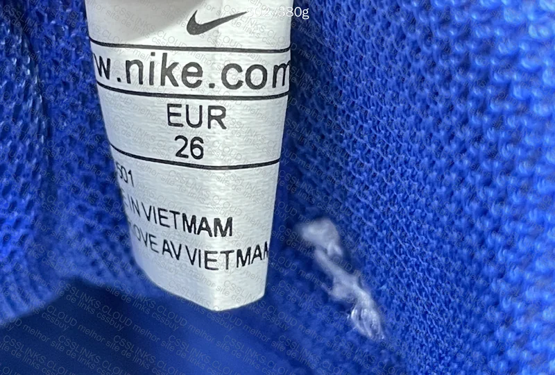 Air Jordan AJ1 (Kids) 9