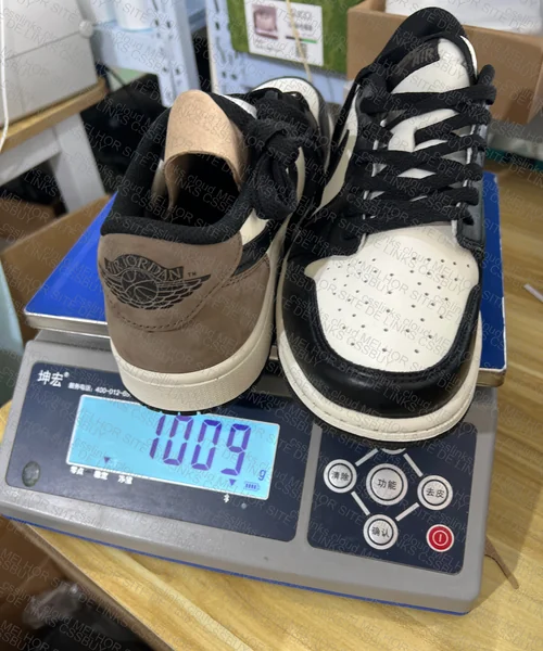 Air Jordan AJ1 Low OG 2