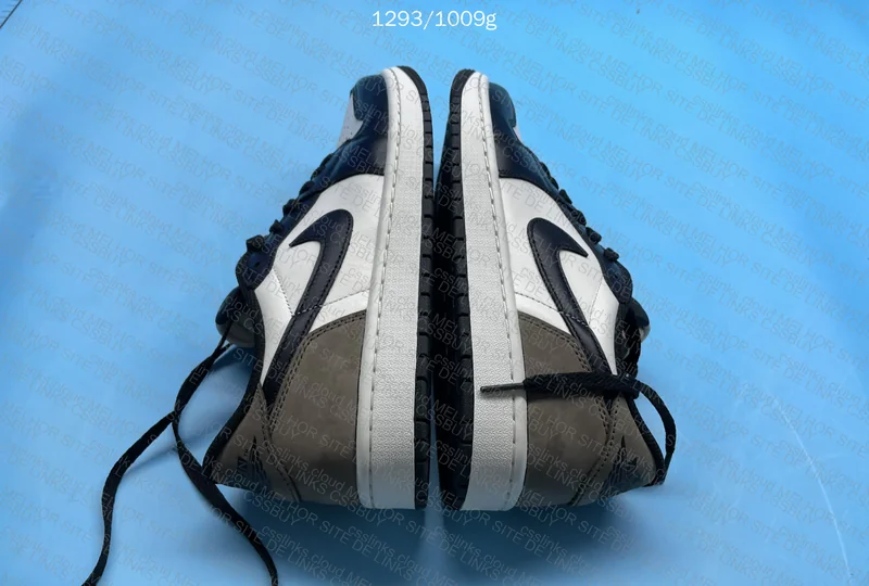Air Jordan AJ1 Low OG 8