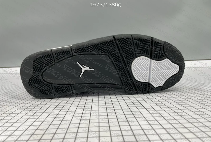 Air Jordan IV White Thunder 6