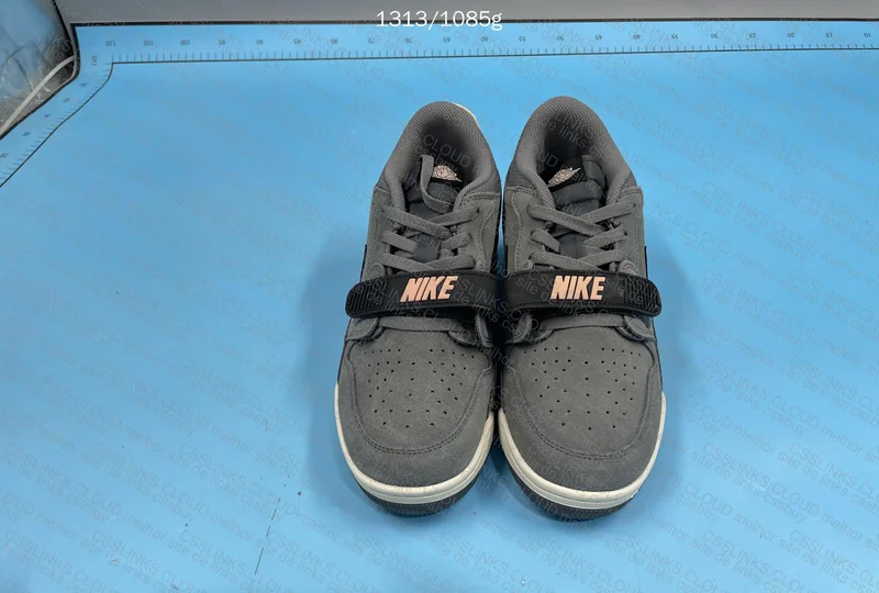 Air Jordan Legacy 312 Low 3