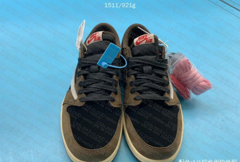 Air Jordan Low 4