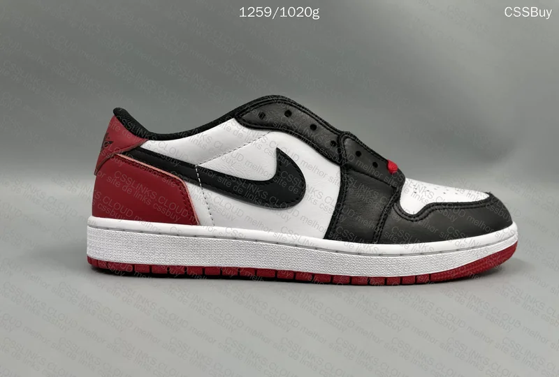 Air Jordan Low Black Toe 4