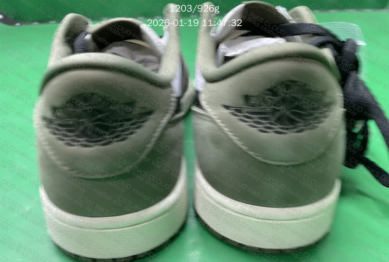 Air Jordan Low Olive 2
