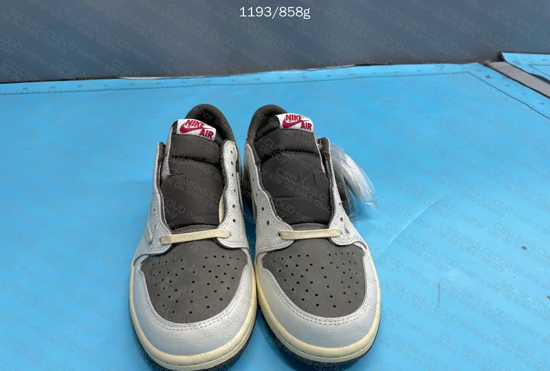 Air Jordan Low Reverse Mocha 3