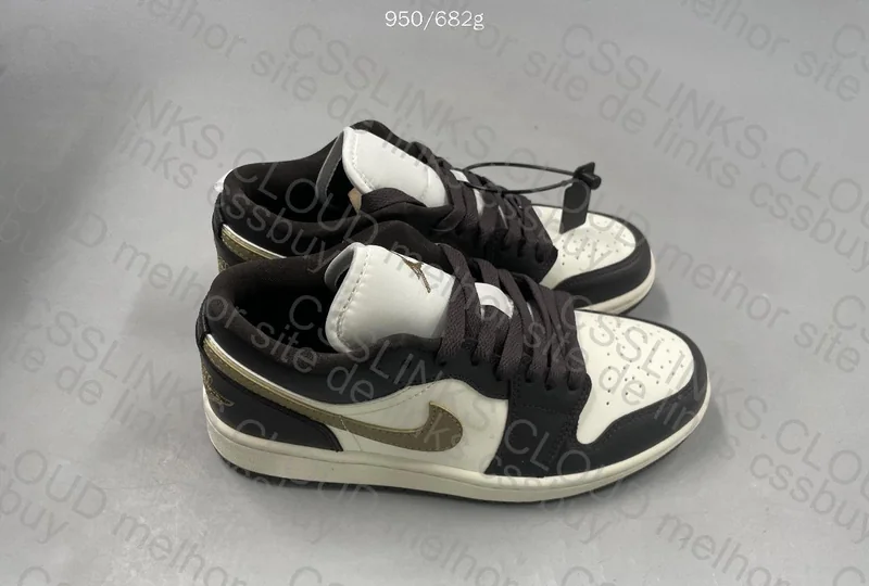 Air Jordan Low Shadow