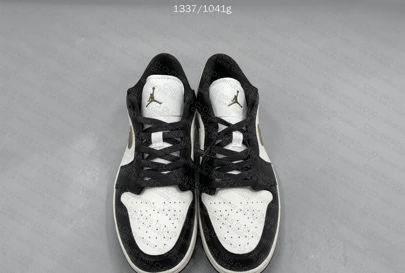 Air Jordan Low Shadow