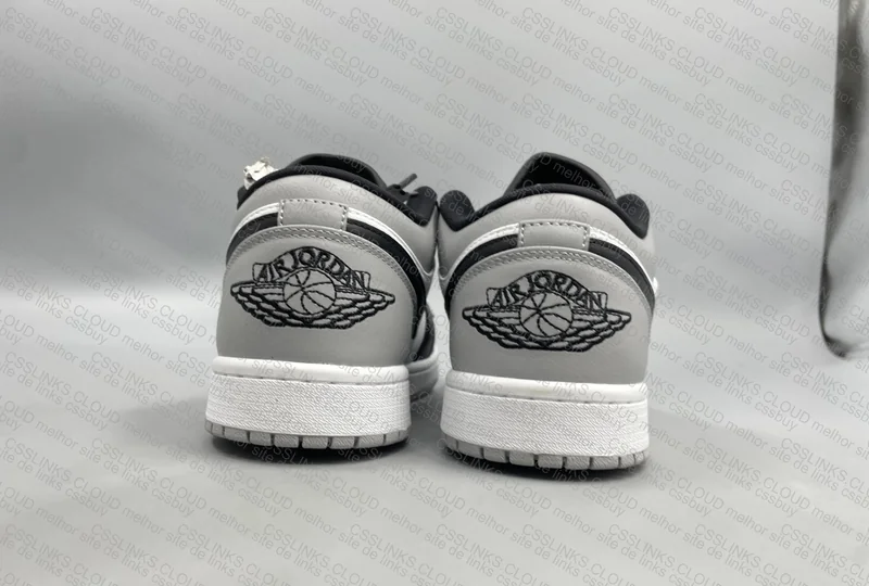 Air Jordan Low "Shadow Toe" 3