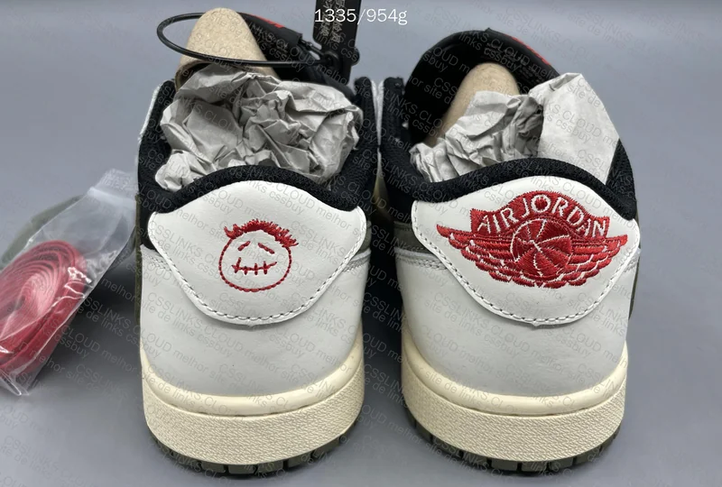 Air Jordan Low Travis Scott Olive 3