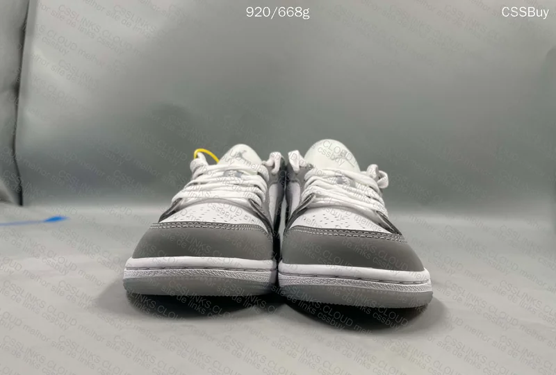 Air Jordan Low White Wolf Grey