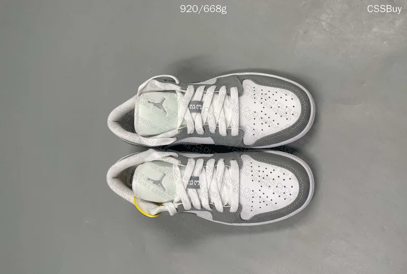 Air Jordan Low White Wolf Grey 5
