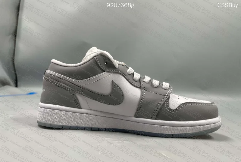 Air Jordan Low White Wolf Grey 9