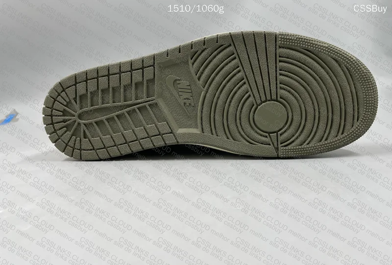 Air Jordan Low X Travis Scott "Olive" 5