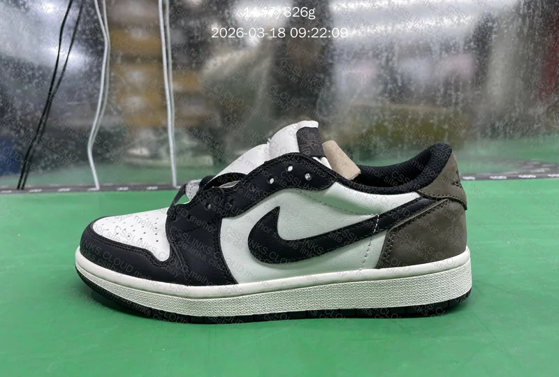 Air Jordan Mocha DT 8