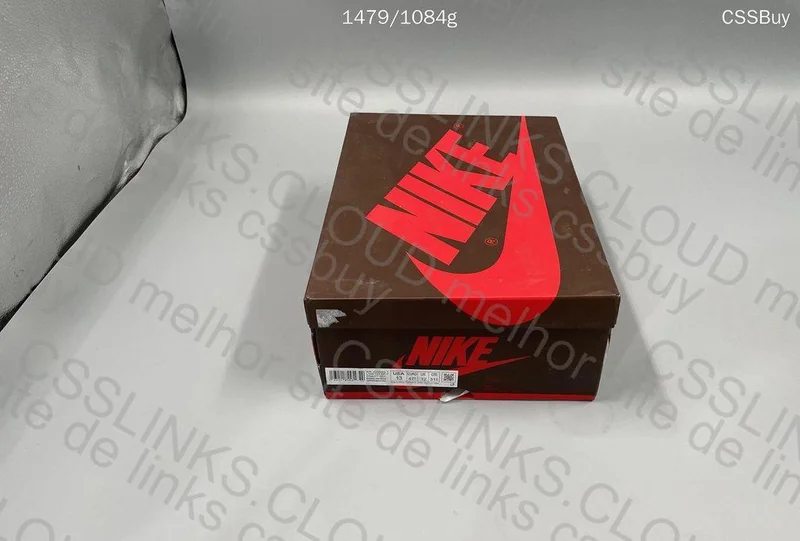 Air Jordan One Reverse Mocha TS Low 2