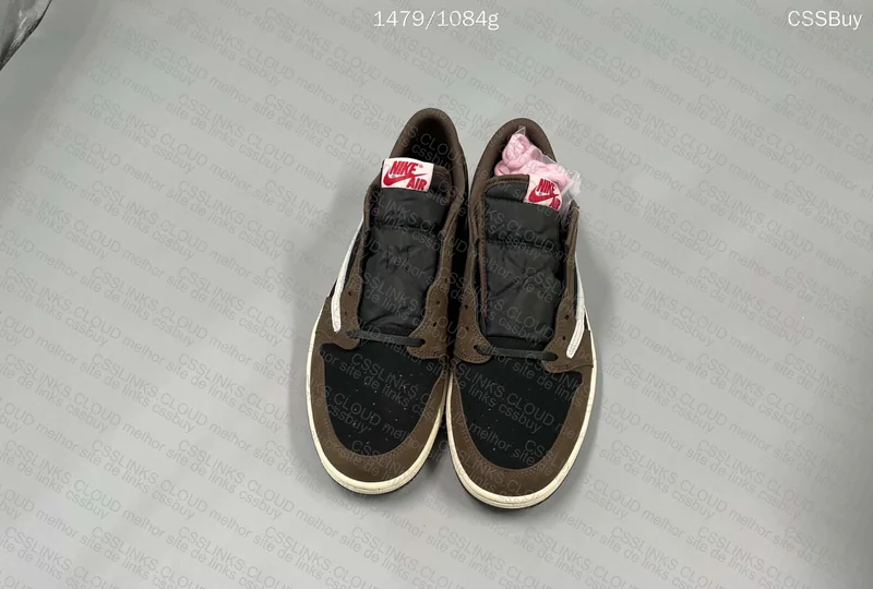Air Jordan One Reverse Mocha TS Low 5