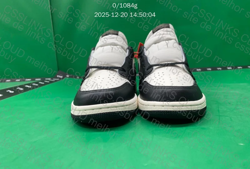 Air Jordan Q Low Mocha 4