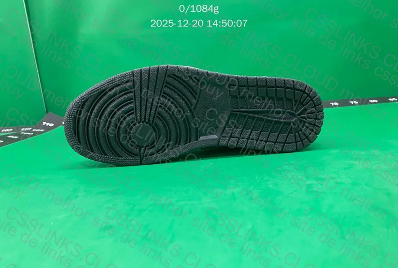Air Jordan Q Low Mocha 6