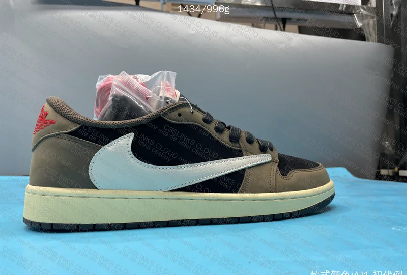 Air Jordan Travis Scott Low 6