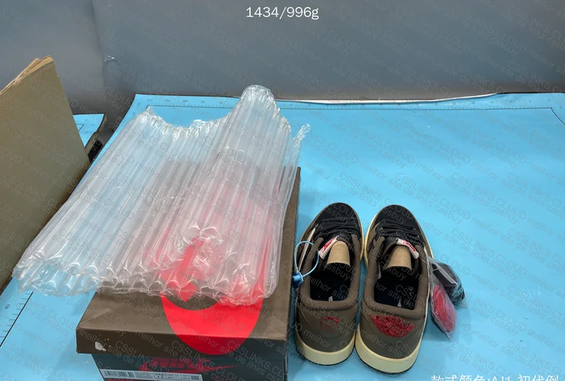 Air Jordan Travis Scott Low 7