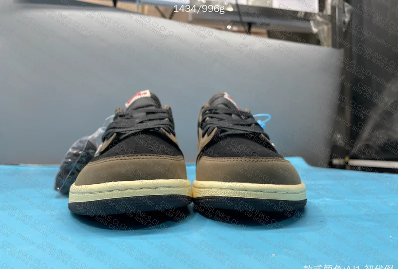 Air Jordan Travis Scott Low 8