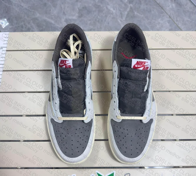 Air Jordan Travis Scott Reverse Mocha