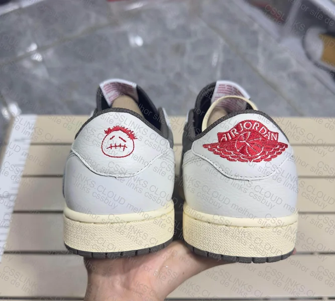 Air Jordan Travis Scott Reverse Mocha 5