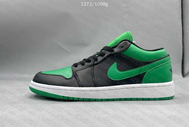Air Jordan 1 Lucky Green 3