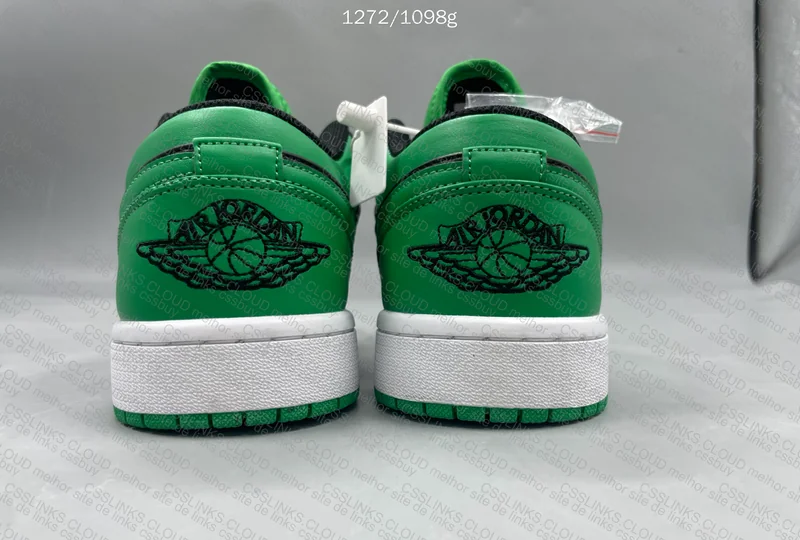 Air Jordan 1 Lucky Green 4