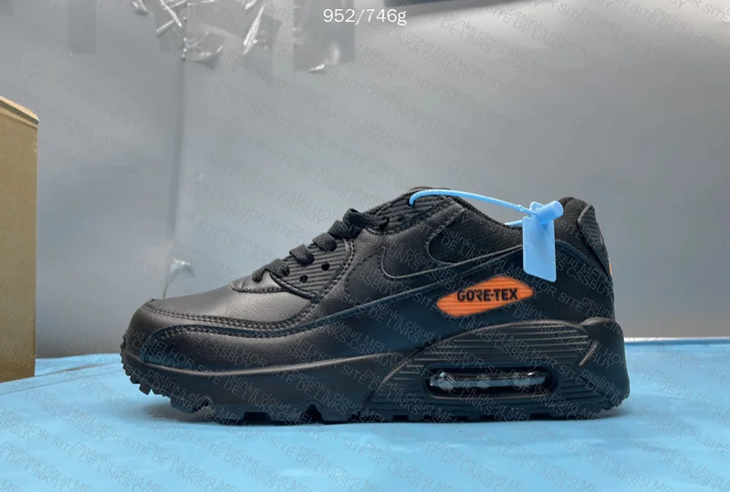 Air Max 90 GORE TEX 4