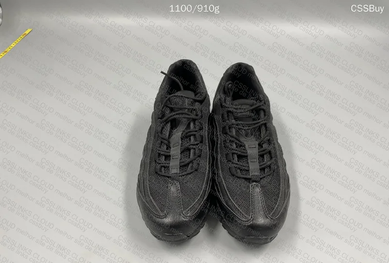 Air Max 95 All Black 2