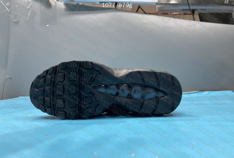 Air Max 95 All Black 5