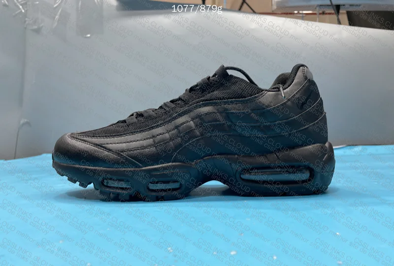 Air Max 95 All Black 6