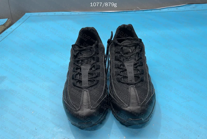 Air Max 95 All Black 7