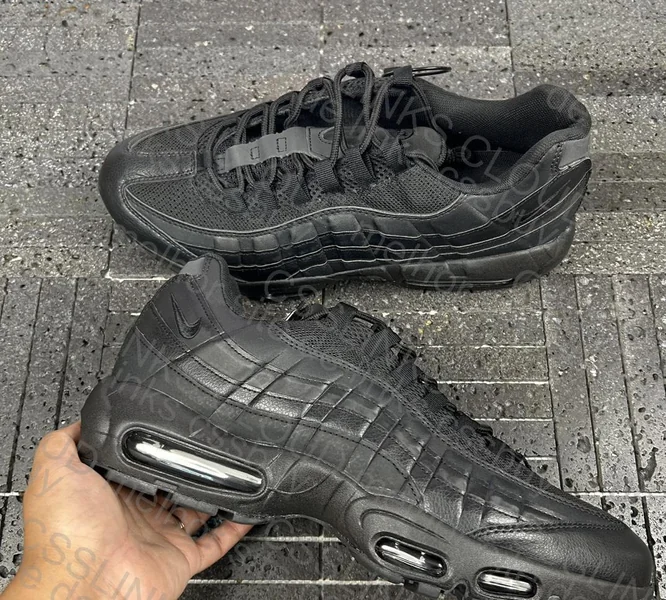 Air Max 95 Black 2