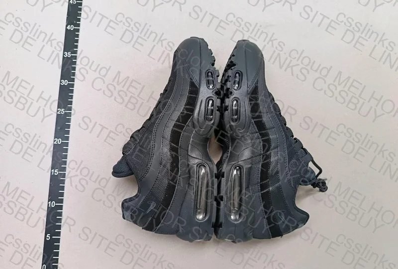 Air Max 95 Black