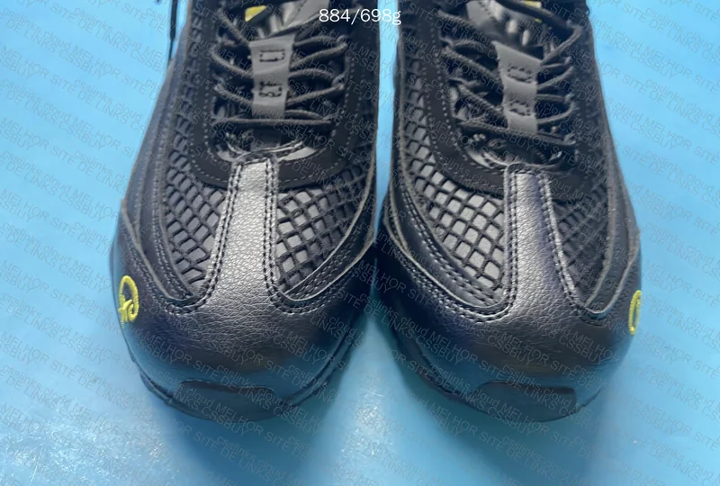 Air Max 95 Black Honey 3