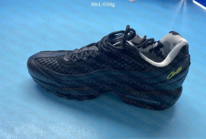 Air Max 95 Black Honey 5