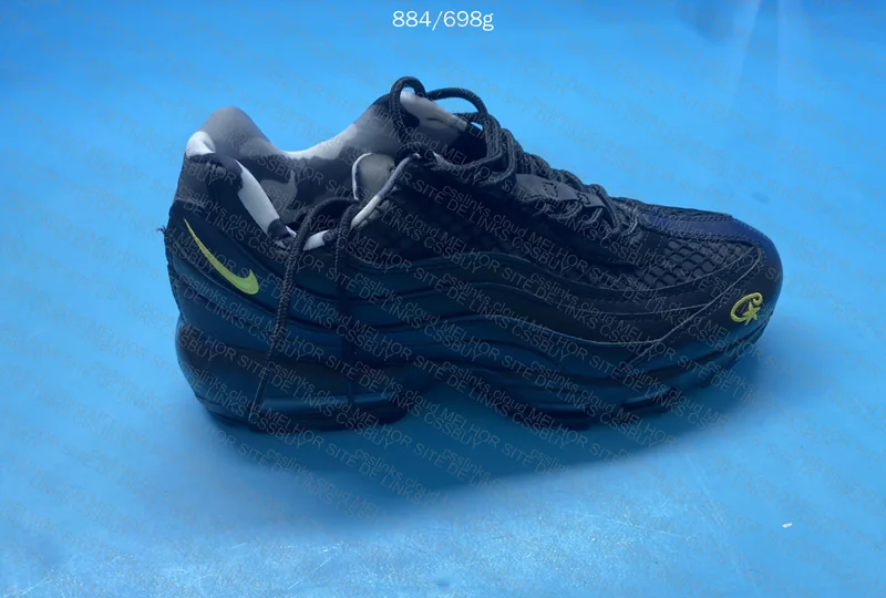 Air Max 95 Black Honey 7
