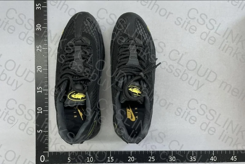 Air Max 95 Black Honey 2