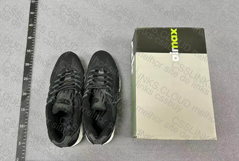 Air Max 95 Black White 5