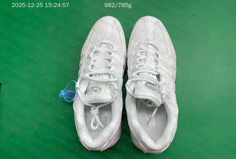 Air Max 95 White 8