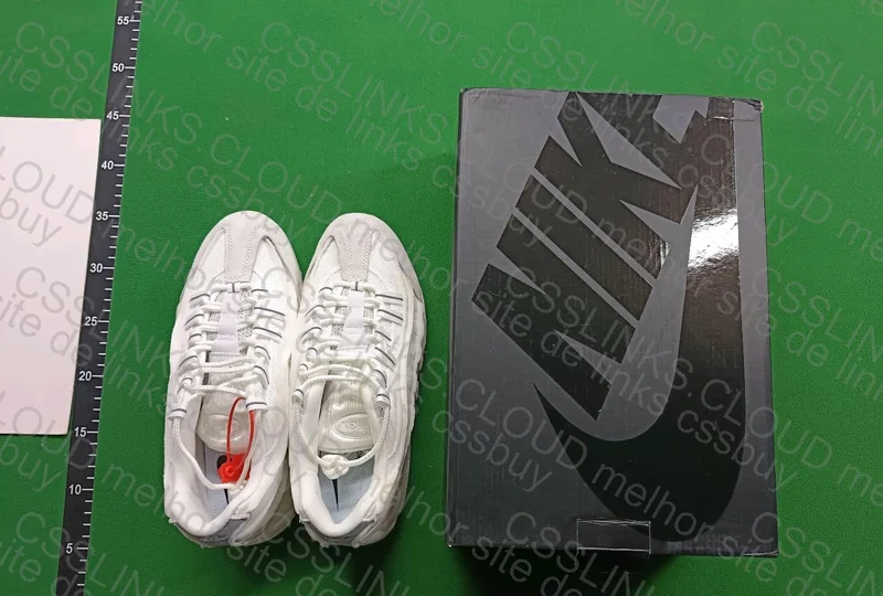 Air Max 95 White CDG 3