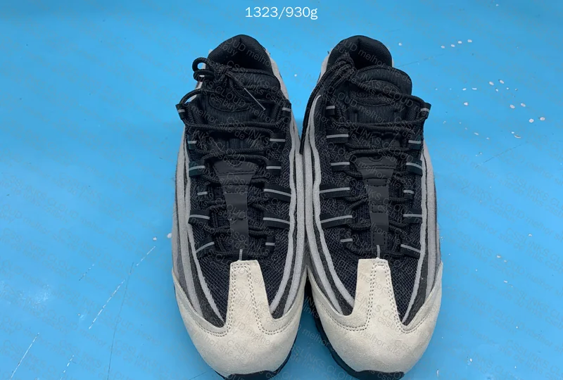 Air Max 95 CDG 3