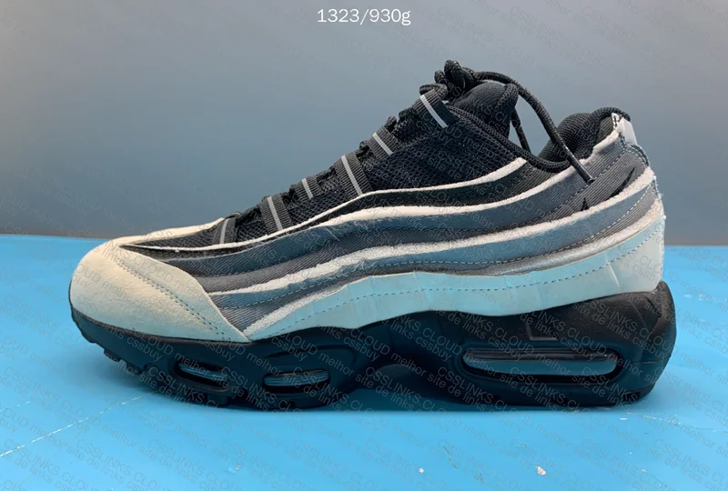 Air Max 95 CDG 6