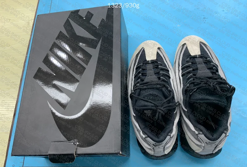 Air Max 95 CDG 9