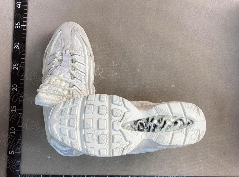 Air Max 95 CDG 140¥ 4