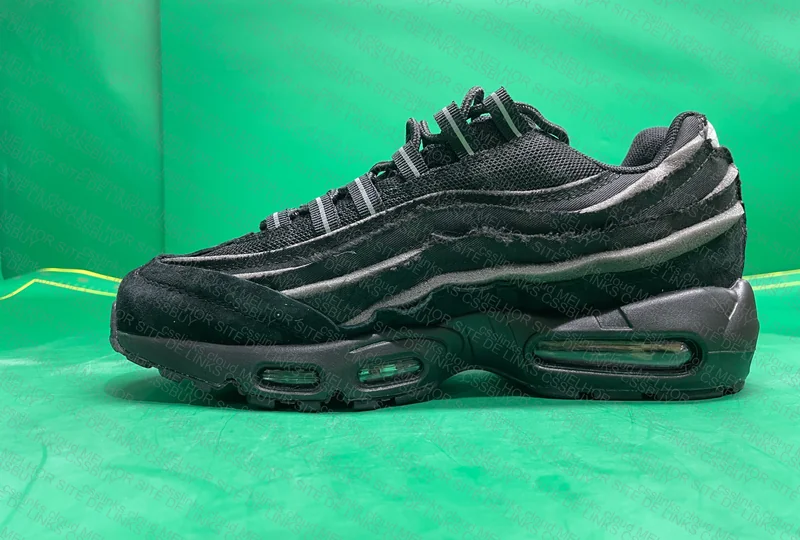Air Max 95 CDG 4